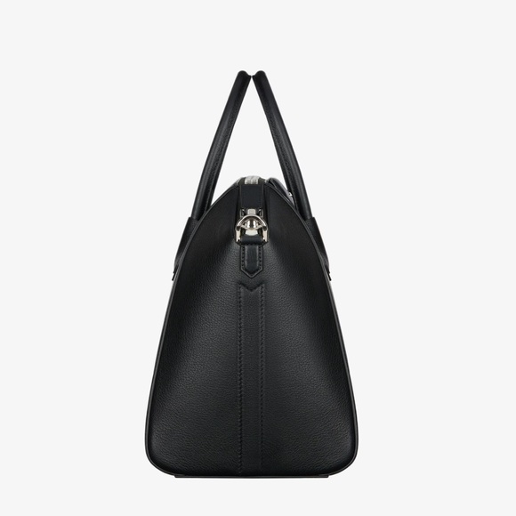 Givenchy Medium Antigona Bag - Picture 5 of 10